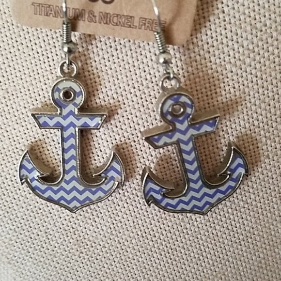 NEW Chevron Anchor Earrings - Last Pair - Picture 2 of 7
